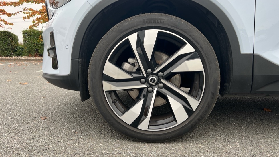 Used Volvo XC40 2024 for sale - 76244520: Photo 25