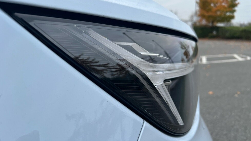 Used Volvo XC40 2024 for sale - 76244520: Photo 46