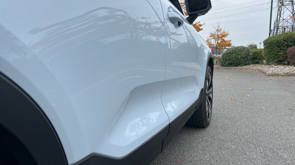 Used Volvo XC40 2024 for sale - 76244520: Photo 47