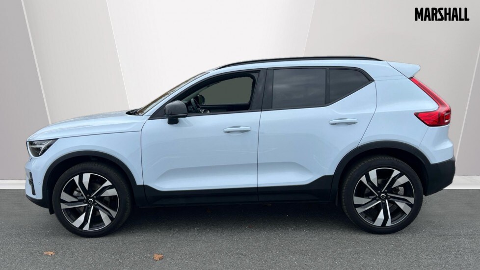 Used Volvo XC40 2024 for sale - 76244520: Photo 8