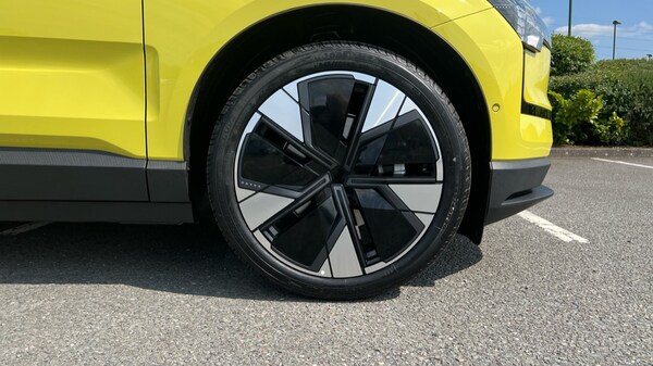 Used Volvo EX30 2025 for sale - 75484611: Photo 16