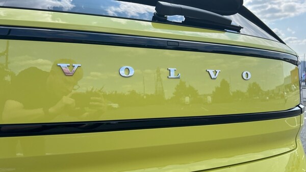 Used Volvo EX30 2025 for sale - 75484611: Photo 72
