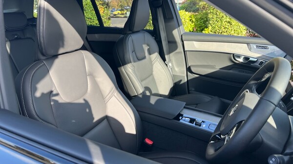 Used Volvo XC90 2025 for sale - 76062179: Photo 9
