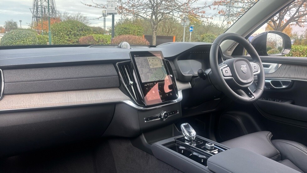 Used Volvo XC90 2025 for sale - 76479641: Photo 4