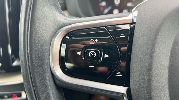 Used Volvo XC60 2020 for sale - 76208855: Photo 23