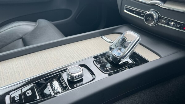 Used Volvo XC60 2020 for sale - 76208855: Photo 28