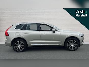 Used Volvo XC60 2020 for sale - 76208855: Photo 2