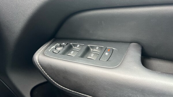 Used Volvo XC60 2020 for sale - 76208855: Photo 59