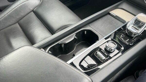 Used Volvo XC60 2020 for sale - 76208855: Photo 62