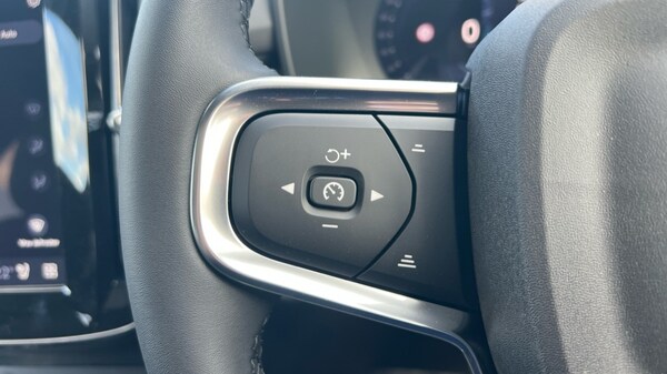 Used Volvo XC40 2025 for sale - 76180166: Photo 18