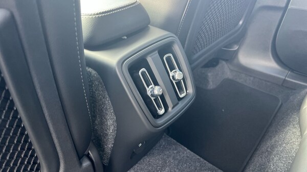 Used Volvo XC40 2025 for sale - 76180166: Photo 55