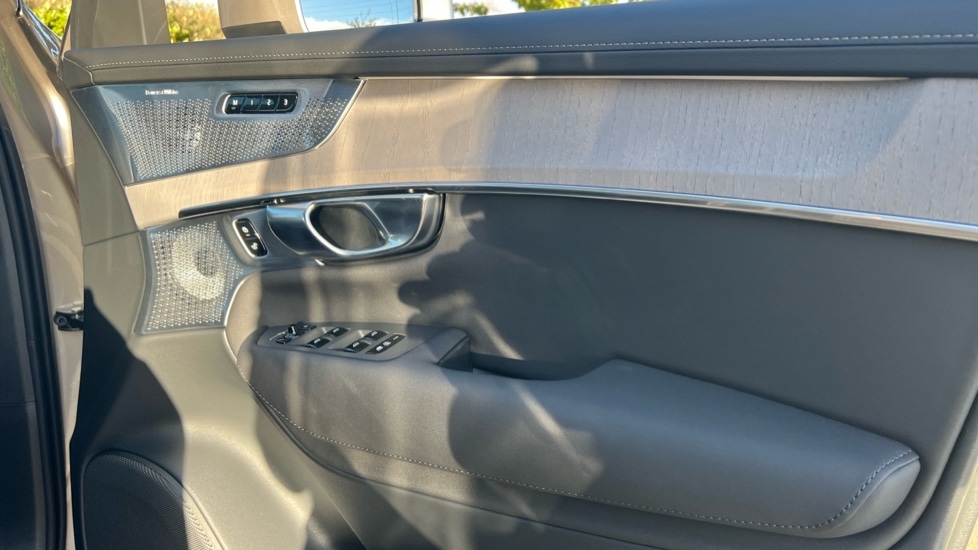Used Volvo XC90 2025 for sale - 76062086: Photo 15