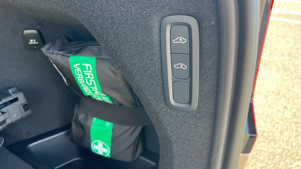 Used Volvo XC90 2025 for sale - 76062086: Photo 60