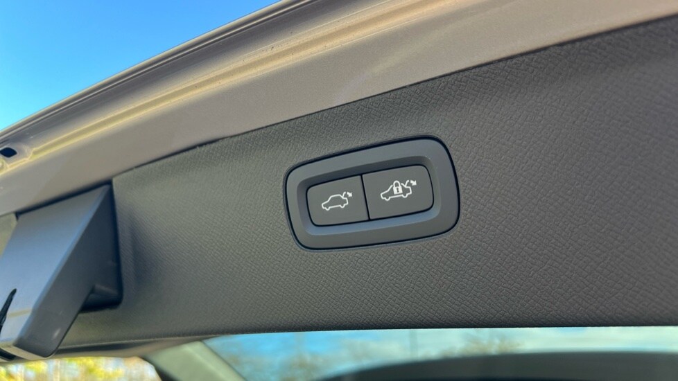 Used Volvo XC90 2025 for sale - 76062086: Photo 61