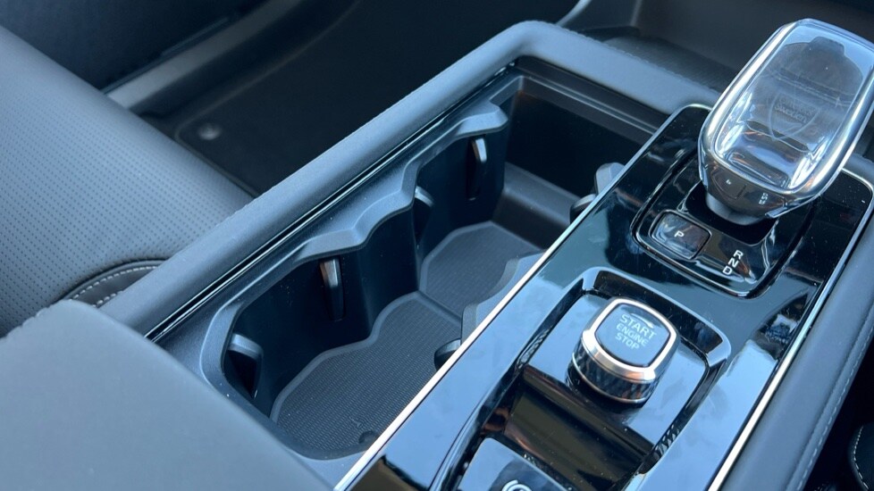 Used Volvo XC90 2025 for sale - 76062086: Photo 75