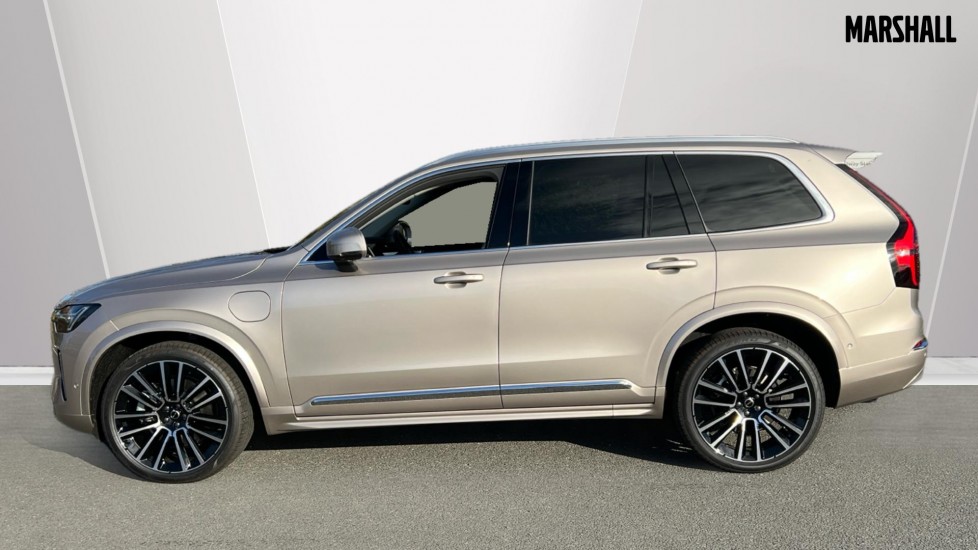 Used Volvo XC90 2025 for sale - 76062086: Photo 8