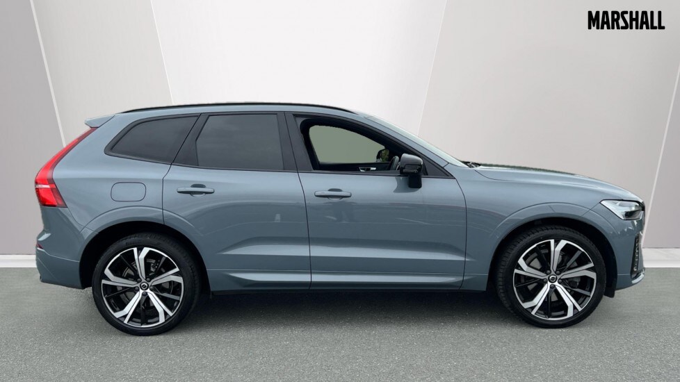 Used Volvo XC60 2021 for sale - 76025267: Photo 3