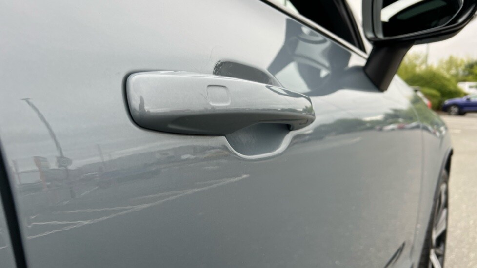 Used Volvo XC60 2021 for sale - 76025267: Photo 57