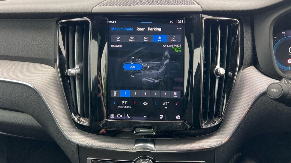 Used Volvo XC60 2021 for sale - 76025267: Photo 68