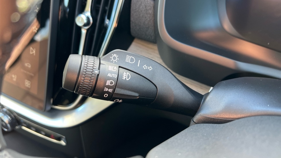 Used Volvo XC90 2025 for sale - 77042837: Photo 29