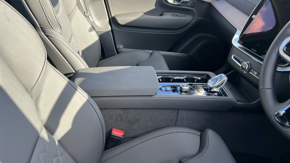 Used Volvo XC90 2025 for sale - 77042837: Photo 56