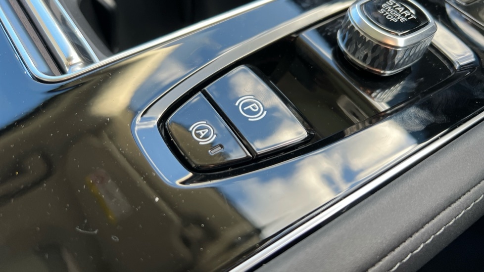 Used Volvo XC90 2025 for sale - 77042837: Photo 64