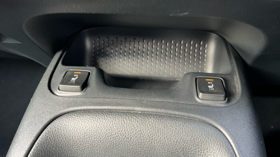 Used Toyota Corolla 2023 for sale - 76312146: Photo 34