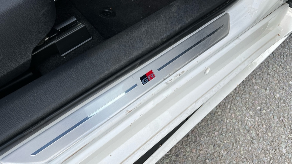 Used Toyota Corolla 2023 for sale - 76312146: Photo 36