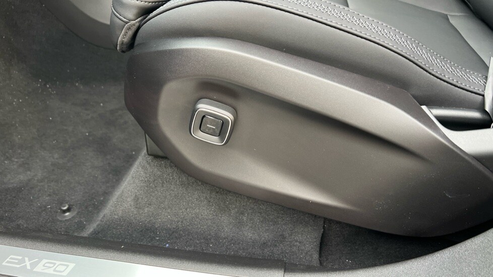 Used Volvo EX90 2025 for sale - 76533797: Photo 30