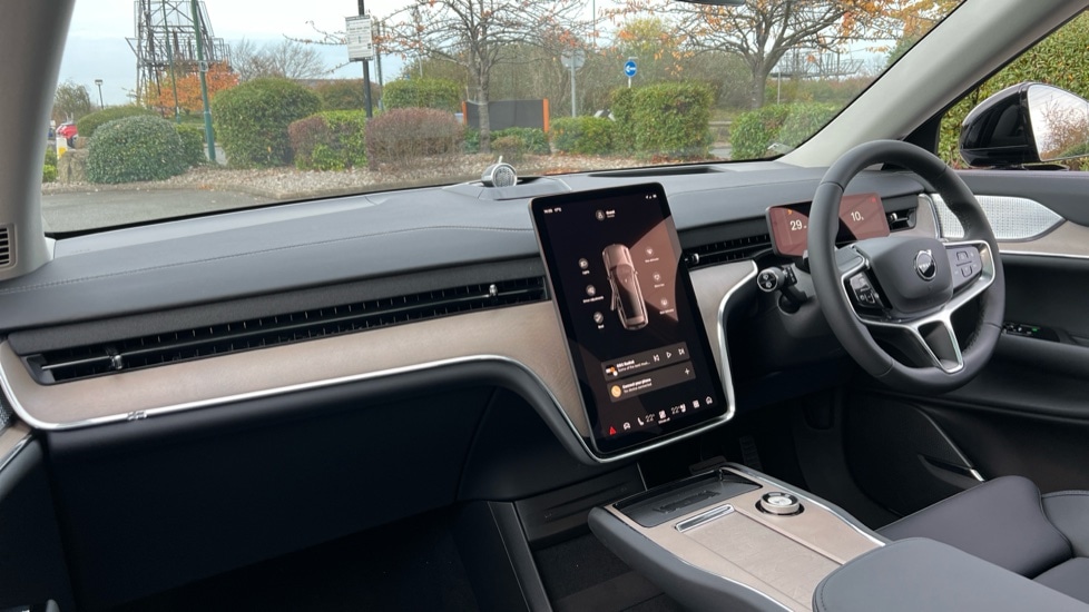 Used Volvo EX90 2025 for sale - 76533797: Photo 4