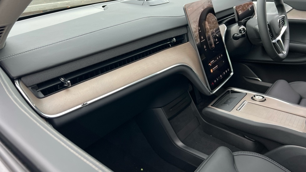 Used Volvo EX90 2025 for sale - 76533797: Photo 51