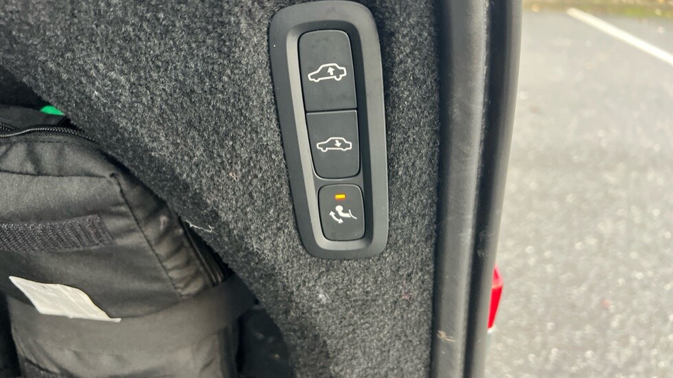 Used Volvo XC90 2021 for sale - 76597912: Photo 46