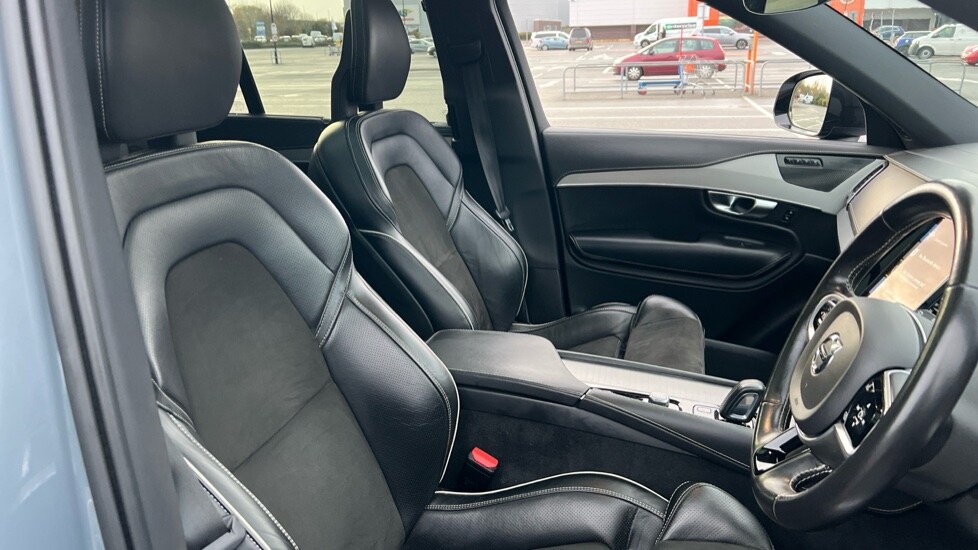 Used Volvo XC90 2021 for sale - 76597912: Photo 9