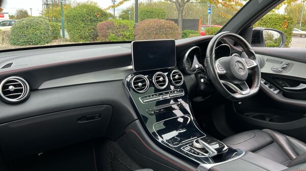 Used Mercedes-Benz GLC 2018 for sale - 76208752: Photo 10