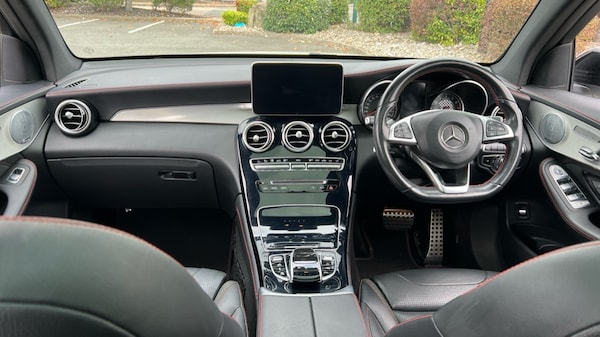 Used Mercedes-Benz GLC 2018 for sale - 76208752: Photo 11