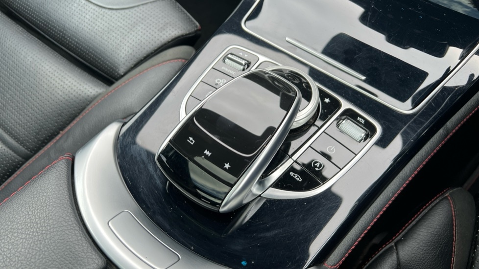 Used Mercedes-Benz GLC 2018 for sale - 76208752: Photo 29