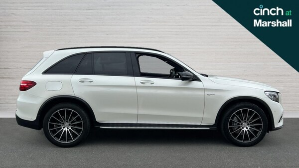 Used Mercedes-Benz GLC 2018 for sale - 76208752: Photo 2