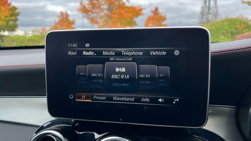 Used Mercedes-Benz GLC 2018 for sale - 76208752: Photo 34