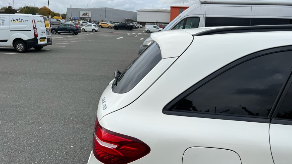 Used Mercedes-Benz GLC 2018 for sale - 76208752: Photo 41