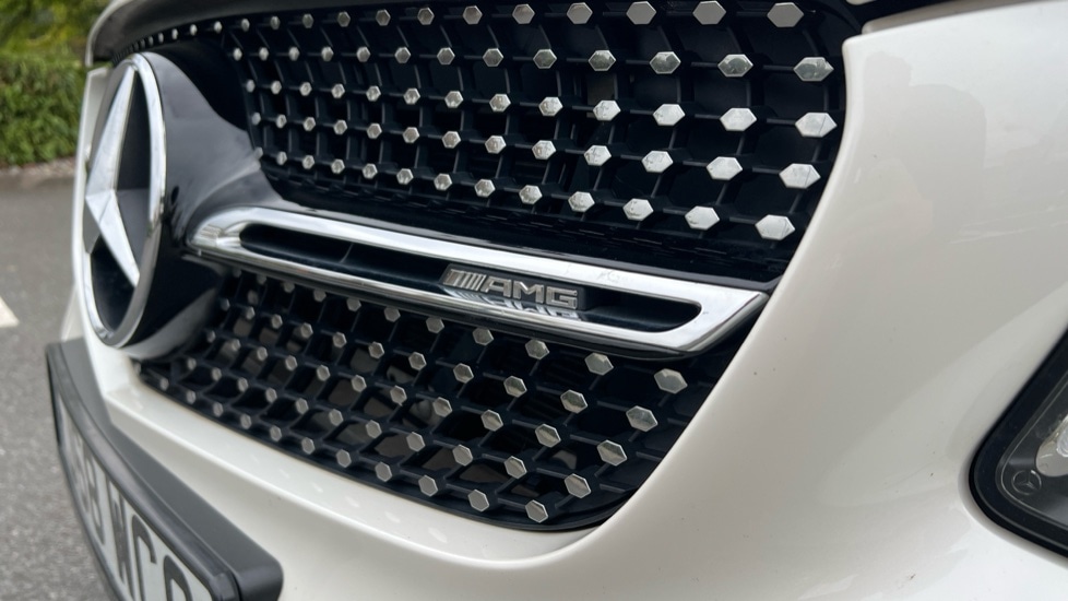 Used Mercedes-Benz GLC 2018 for sale - 76208752: Photo 48