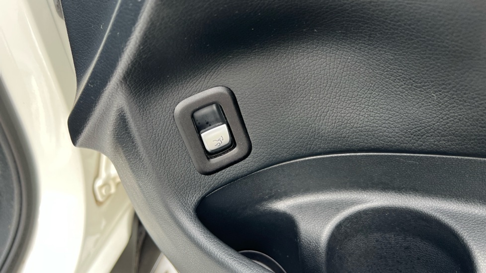 Used Mercedes-Benz GLC 2018 for sale - 76208752: Photo 52