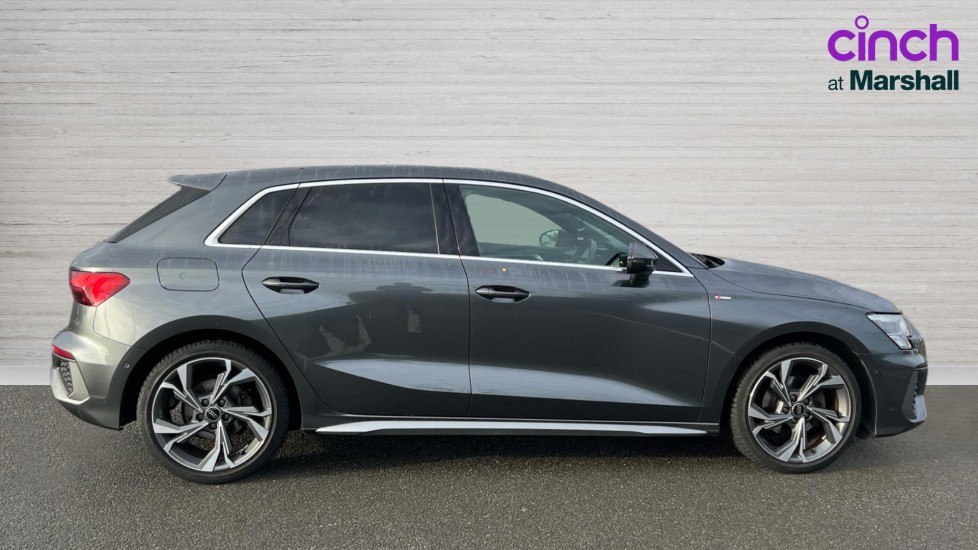 Used Audi A3 2023 for sale - 77010225: Photo 2