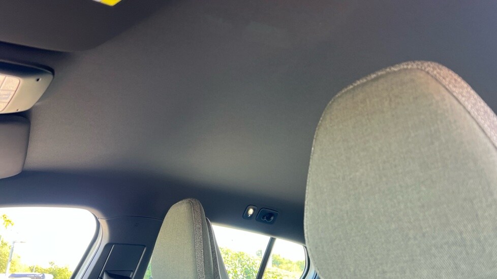 Used Volvo EX30 2025 for sale - 76145899: Photo 39