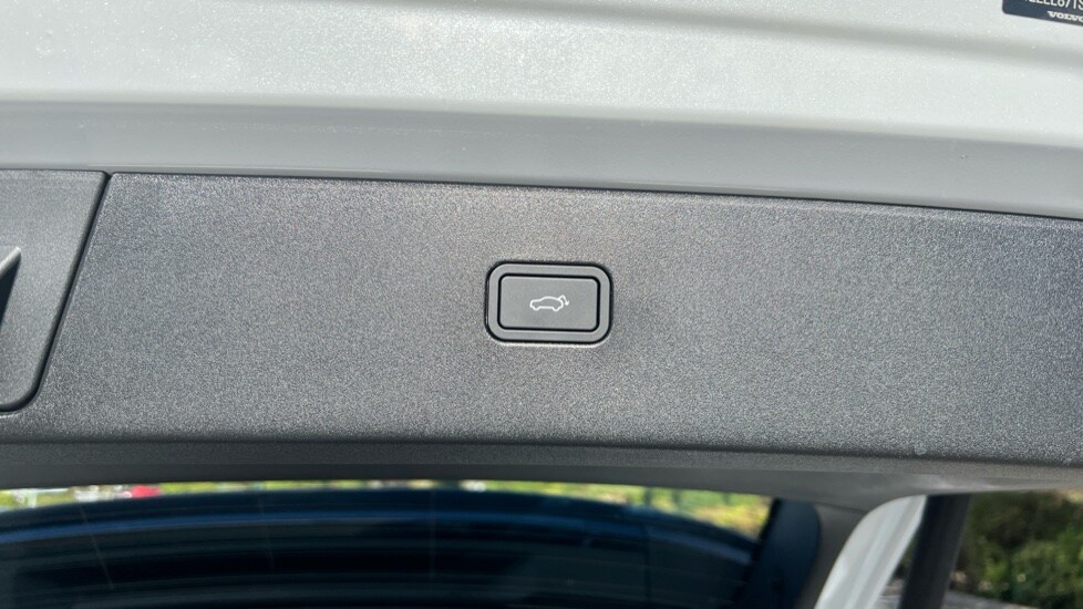 Used Volvo EX30 2025 for sale - 76145899: Photo 40