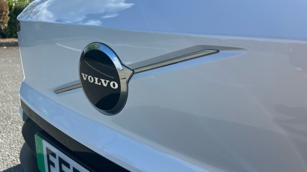 Used Volvo EX30 2025 for sale - 76145899: Photo 46