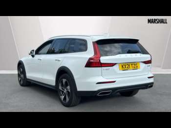 Used Volvo V60 2021 for sale - 74871435: Photo