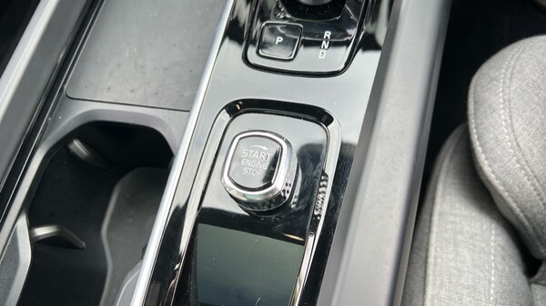 Used Volvo XC60 2022 for sale - 75672137: Photo 27