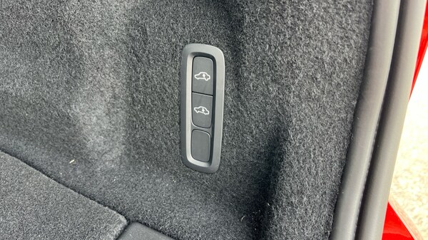 Used Volvo XC60 2022 for sale - 75672137: Photo 64