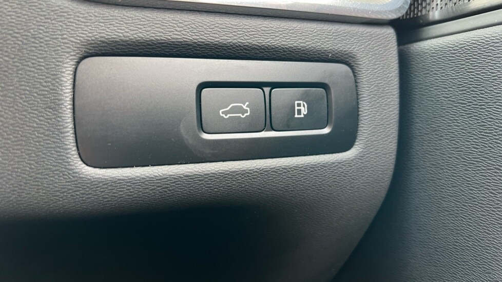 Vehicle 77