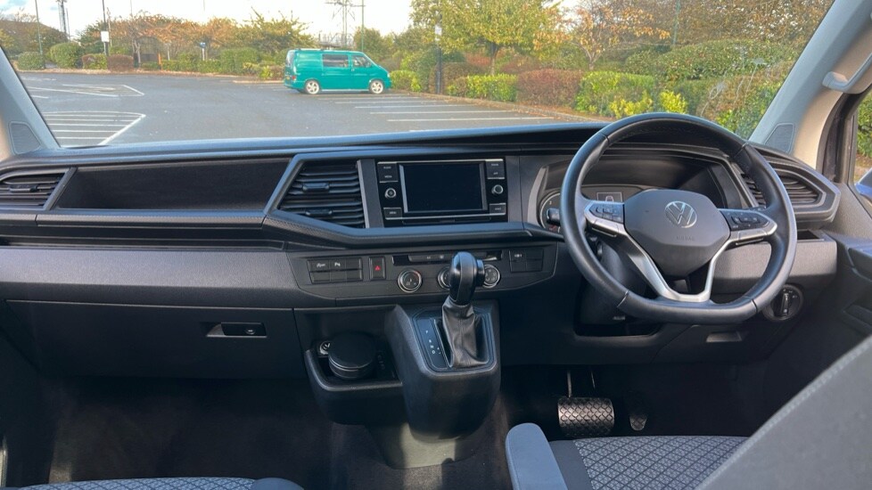 Used Volkswagen California 2024 for sale - 76332215: Photo 11